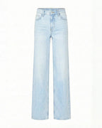 The BBL Jean – Sky Blue – flat lay